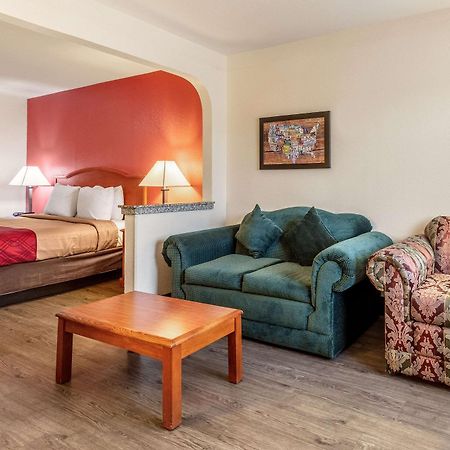 Econo Lodge Inn & Suites Мемфіс Екстер'єр фото